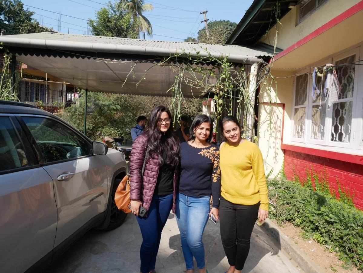 Gibbon Backpackers Hostel Guwahati Dış mekan fotoğraf