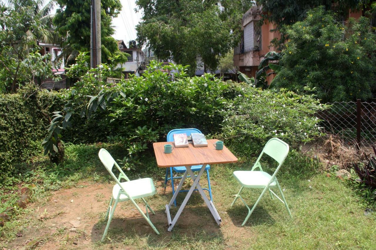 Gibbon Backpackers Hostel Guwahati Dış mekan fotoğraf